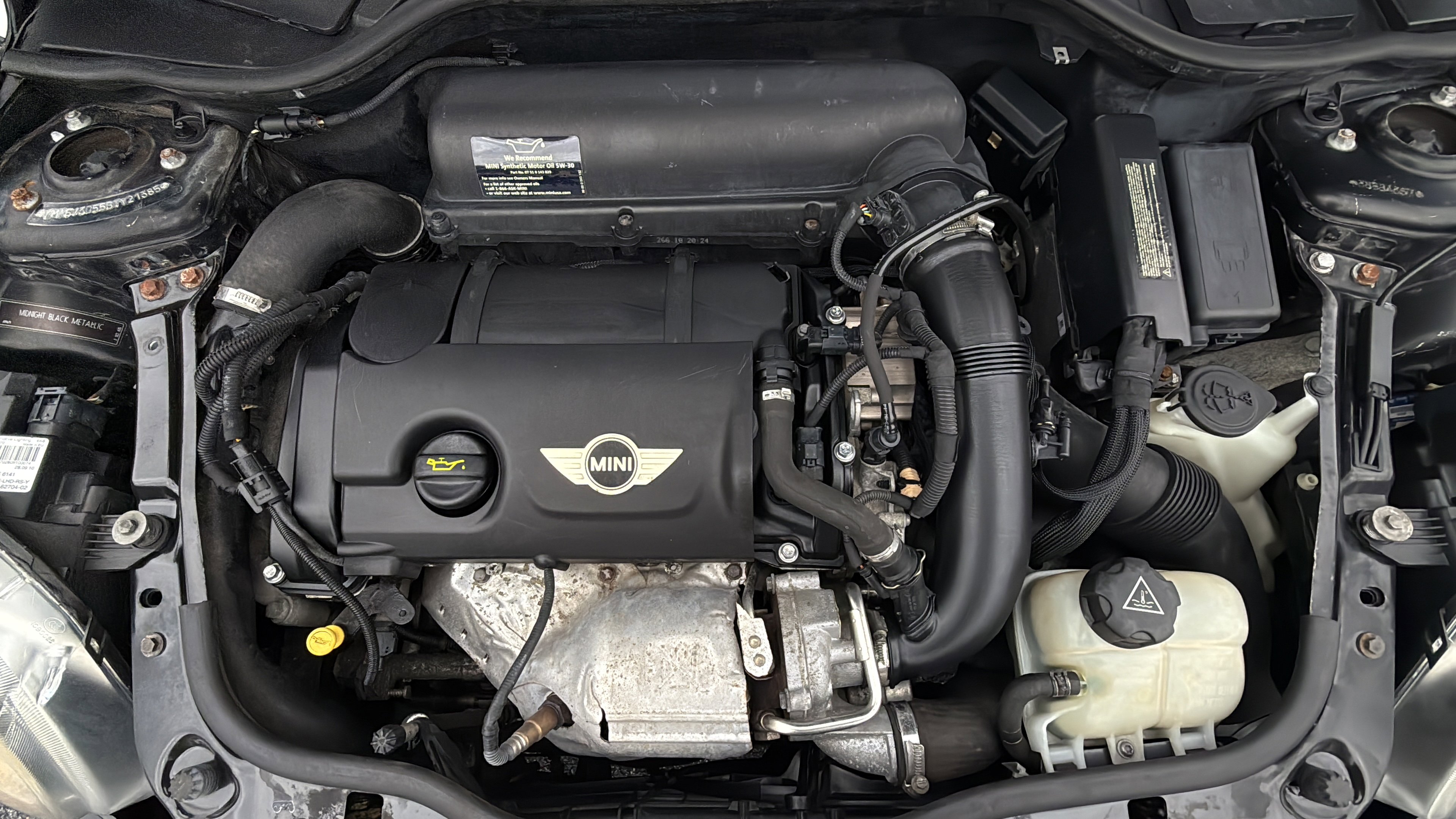 Used 2011 MINI Cooper S image 13