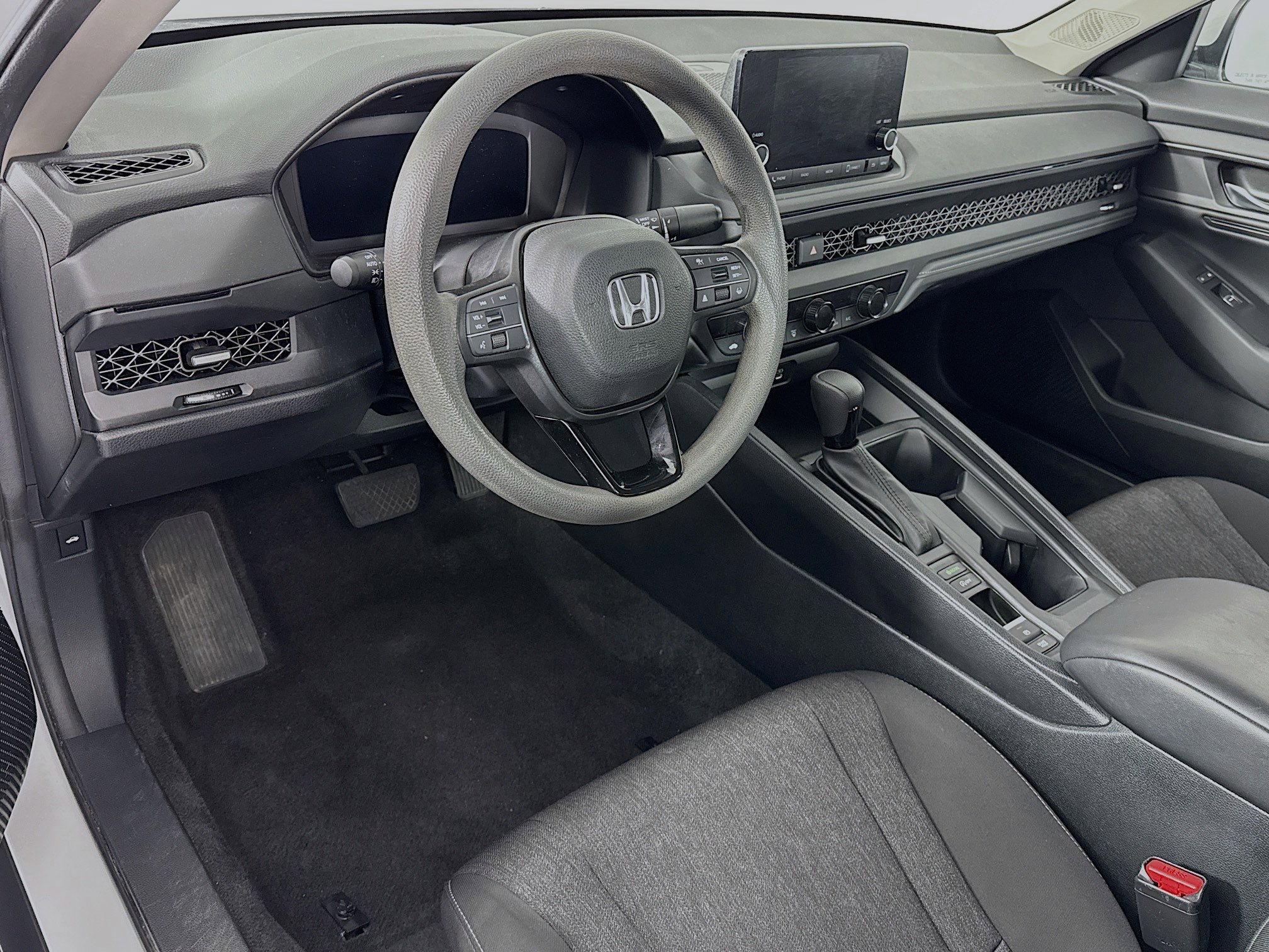 Certified 2023 Honda Accord EX image 9