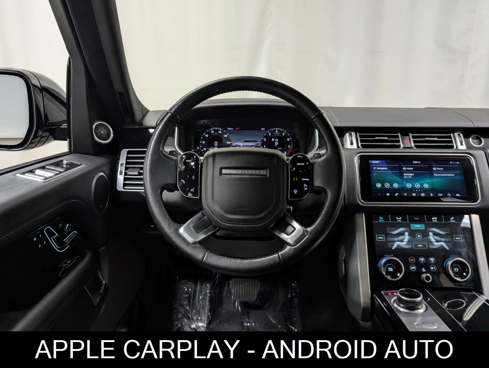 Used 2020 Land Rover Range Rover image 2