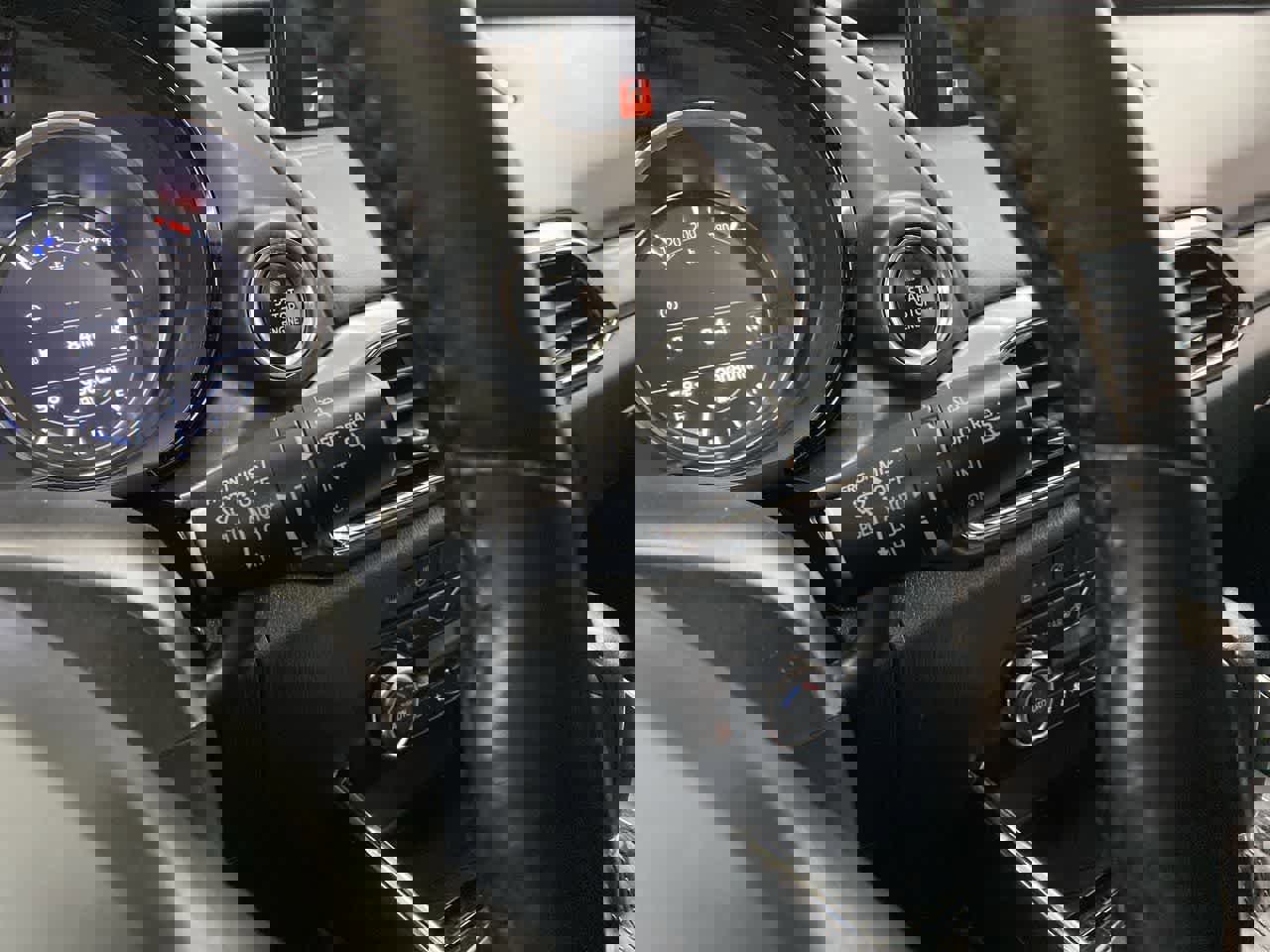 Used 2018 MAZDA CX-9 Grand Touring image 24