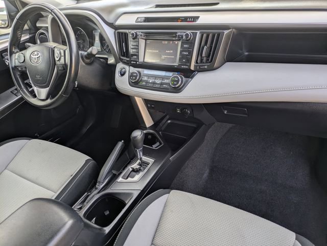 Used 2018 Toyota RAV4 XLE image 32