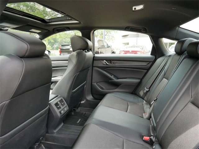 Used 2021 Honda Accord Sport image 9