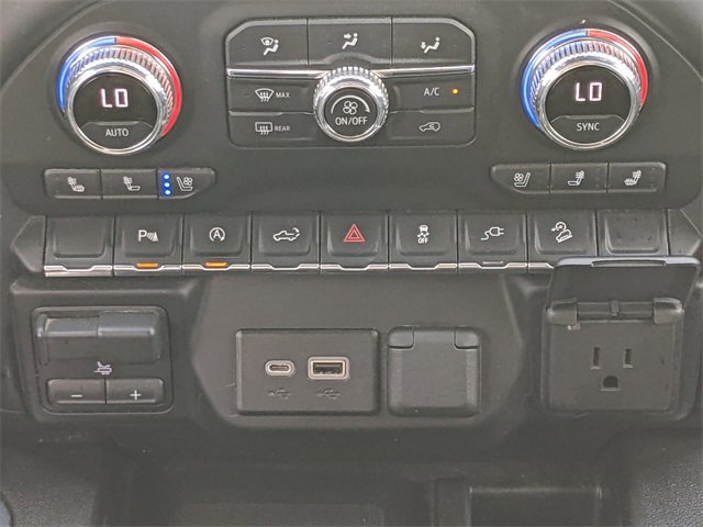 Used 2021 GMC Sierra 1500 AT4 w/ AT4 Value Package image 16