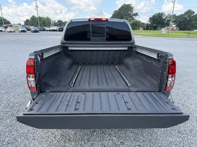 Used 2019 Nissan Frontier SV w/ Value Truck Package RWD image 8