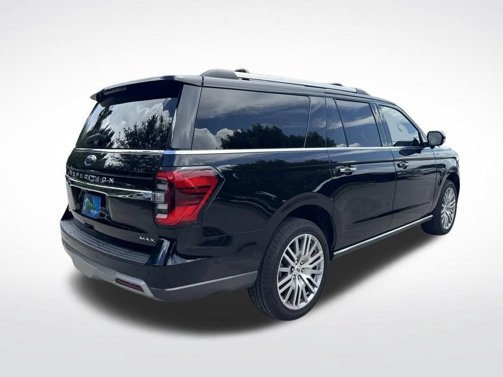 Used 2023 Ford Expedition Max Limited AWD/4WD image 5