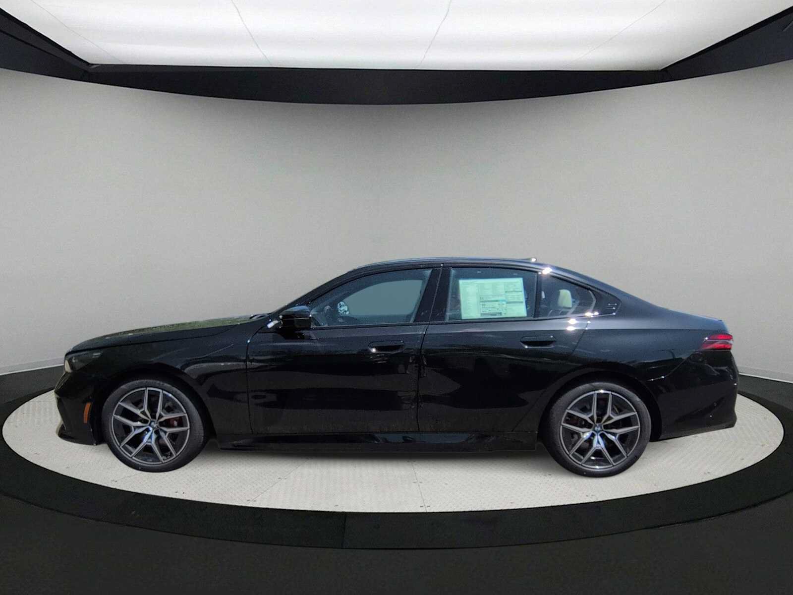 New 2026 BMW i5 w/ Executive Package AWD/4WD image 5