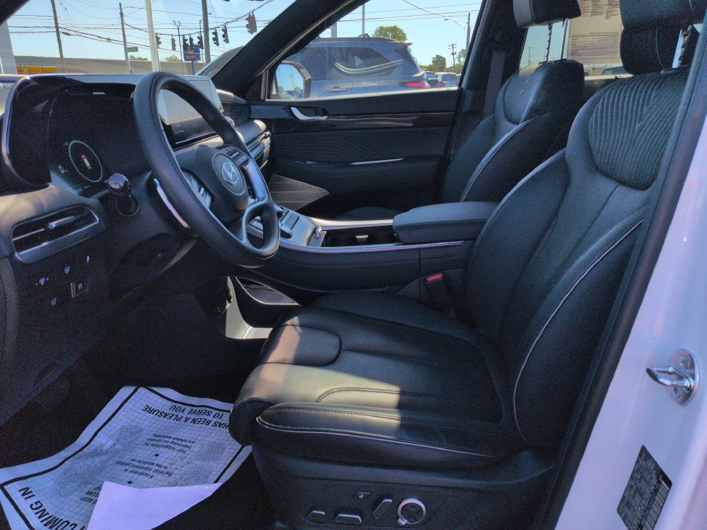 Used 2025 Hyundai Palisade Calligraphy AWD/4WD image 9