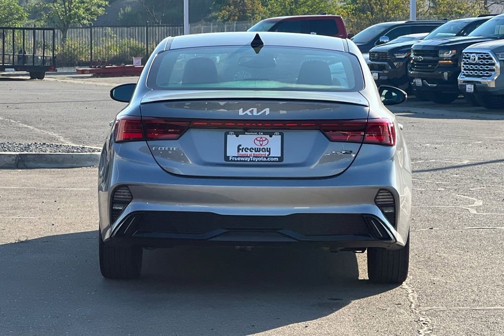 Used 2022 Kia Forte GT-Line w/ GT-Line Technology Package image 6