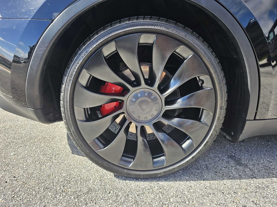 Used 2021 Tesla Model Y Performance image 7