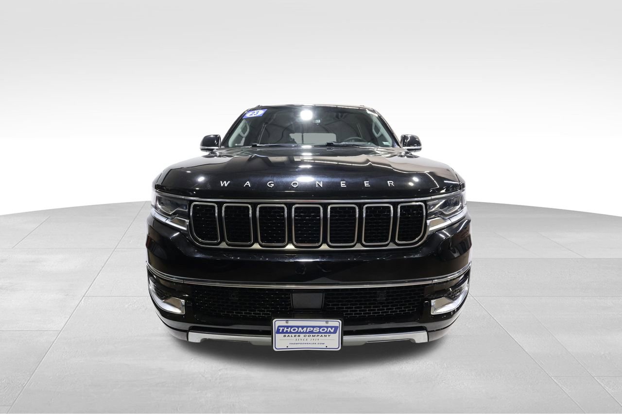 Used 2023 Jeep Wagoneer Series III w/ Premium Group I image 7