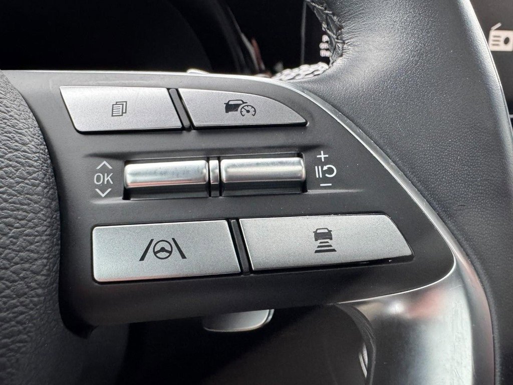 Used 2023 Hyundai Palisade Calligraphy image 21