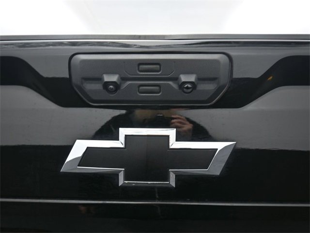 Used 2024 Chevrolet Silverado 2500 LTZ w/ LTZ Plus Package image 25