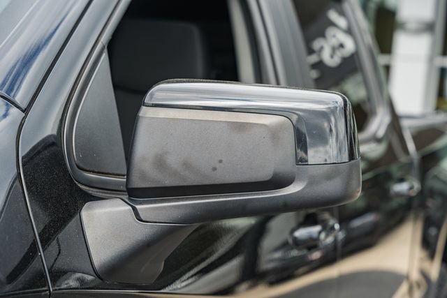 Used 2022 Chevrolet Silverado 1500 LT Trail Boss w/ LPO, Dark Essentials Package AWD/4WD image 16