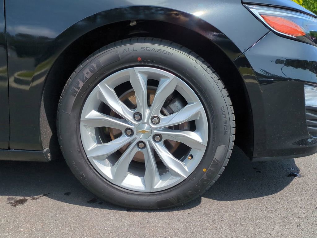 Used 2025 Chevrolet Malibu LT FWD image 11