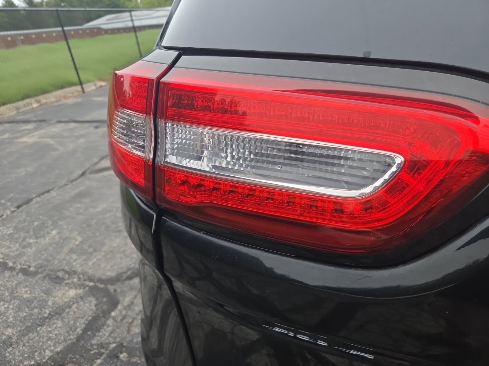 Used 2014 Jeep Cherokee Limited w/ Luxury Group AWD/4WD image 10