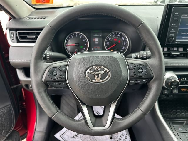 Used 2022 Toyota RAV4 XLE w/ Convenience Package image 17