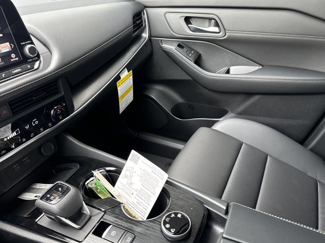 New 2026 Nissan Rogue SV AWD/4WD image 20
