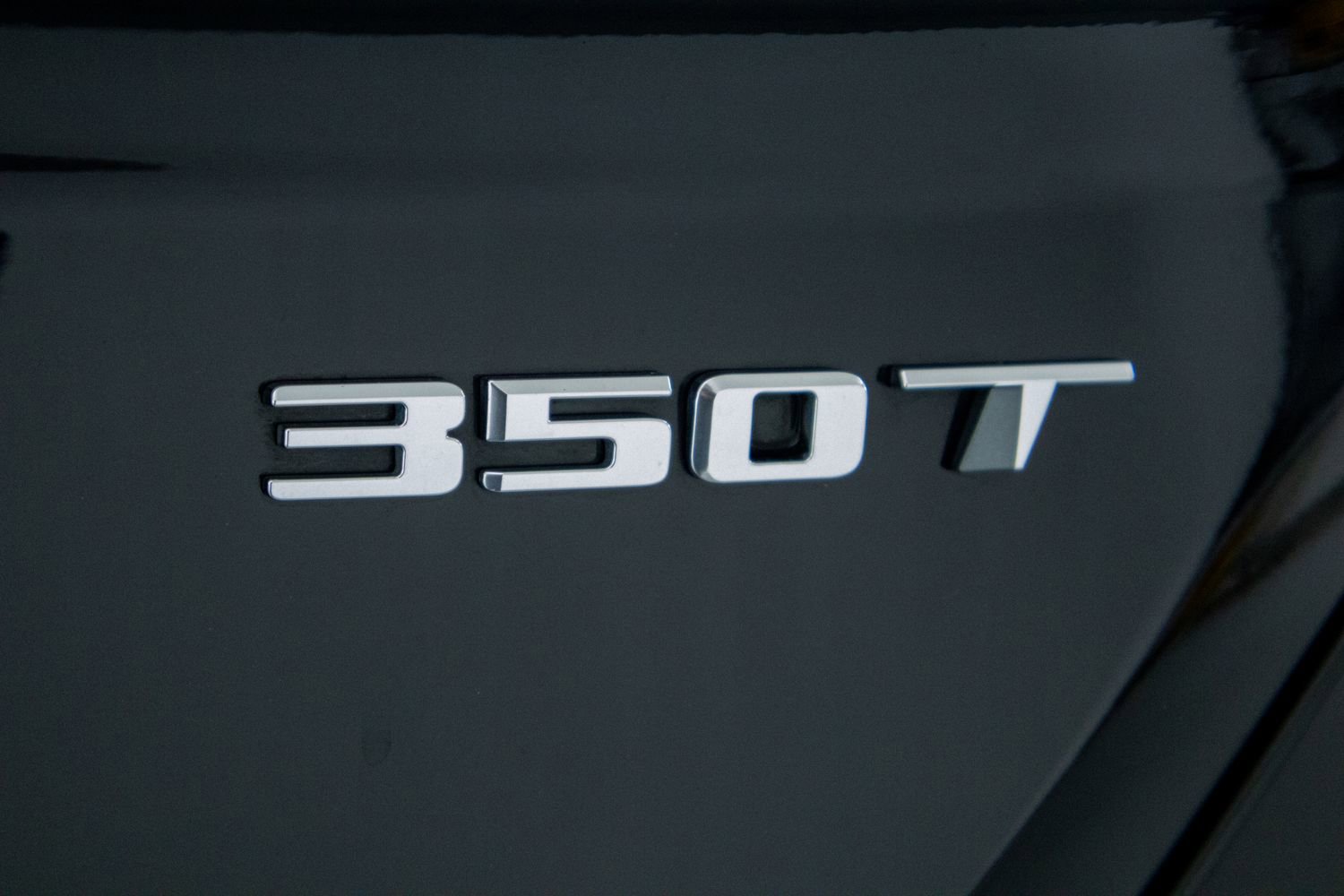 Certified 2023 Cadillac CT4 Luxury w/ Sun And Sound Package image 20