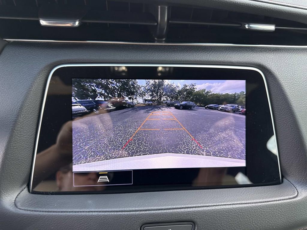 Certified 2023 Cadillac XT4 Sport FWD image 24