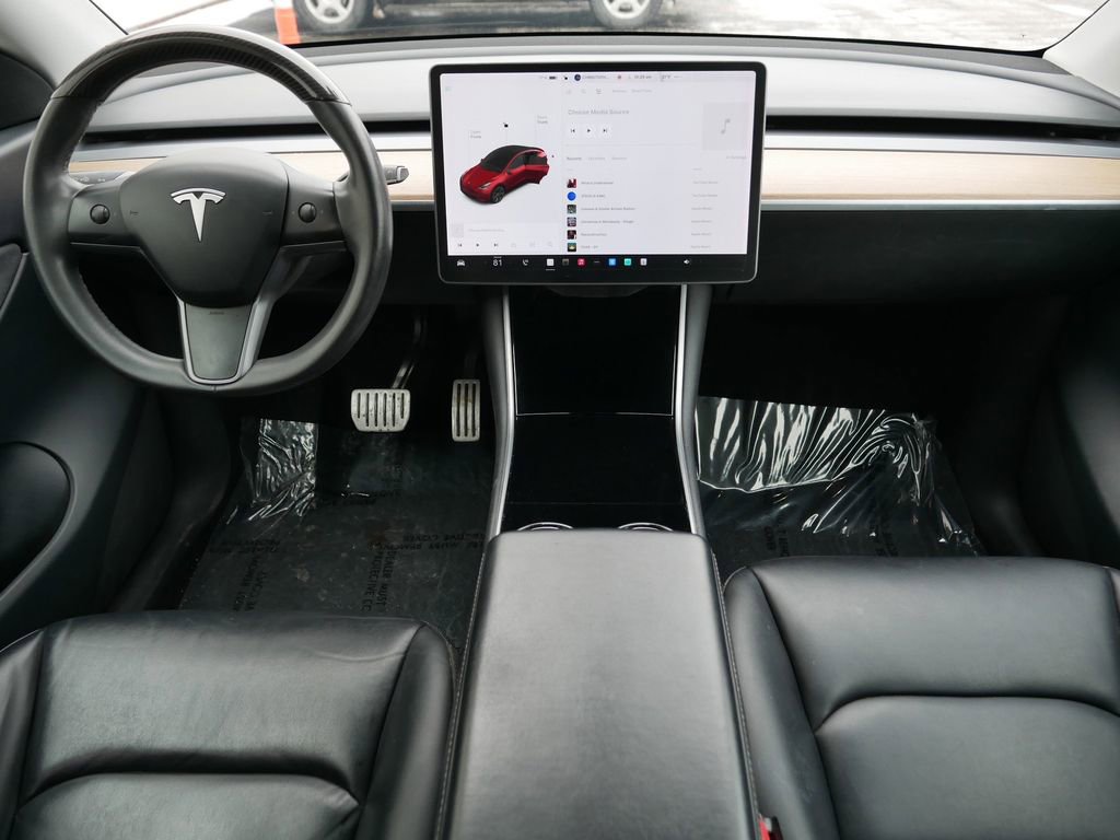 Used 2020 Tesla Model Y Long Range image 18