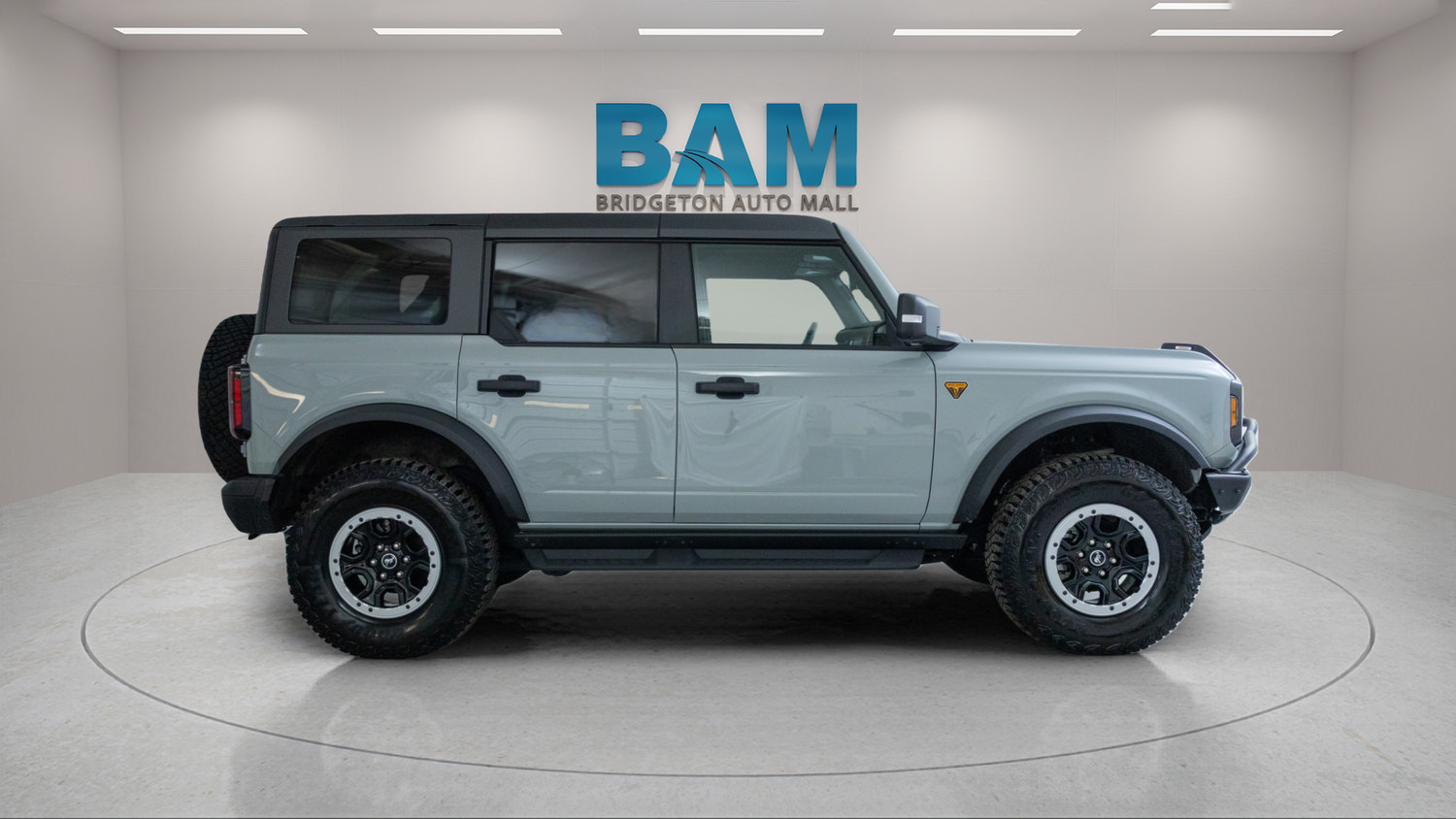 Used 2024 Ford Bronco Badlands AWD/4WD image 8