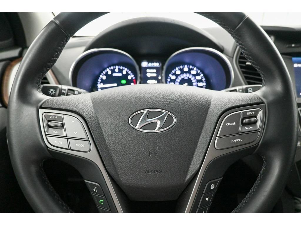 Used 2018 Hyundai Santa Fe Sport 2.0T w/ Cargo Package AWD/4WD image 31