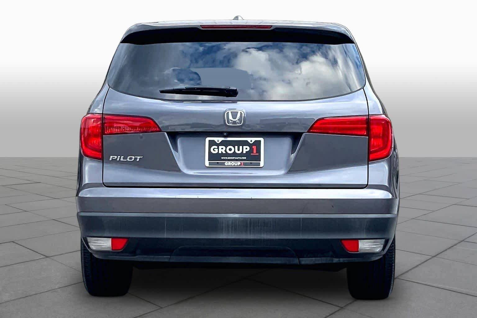 Used 2017 Honda Pilot EX-L image 5