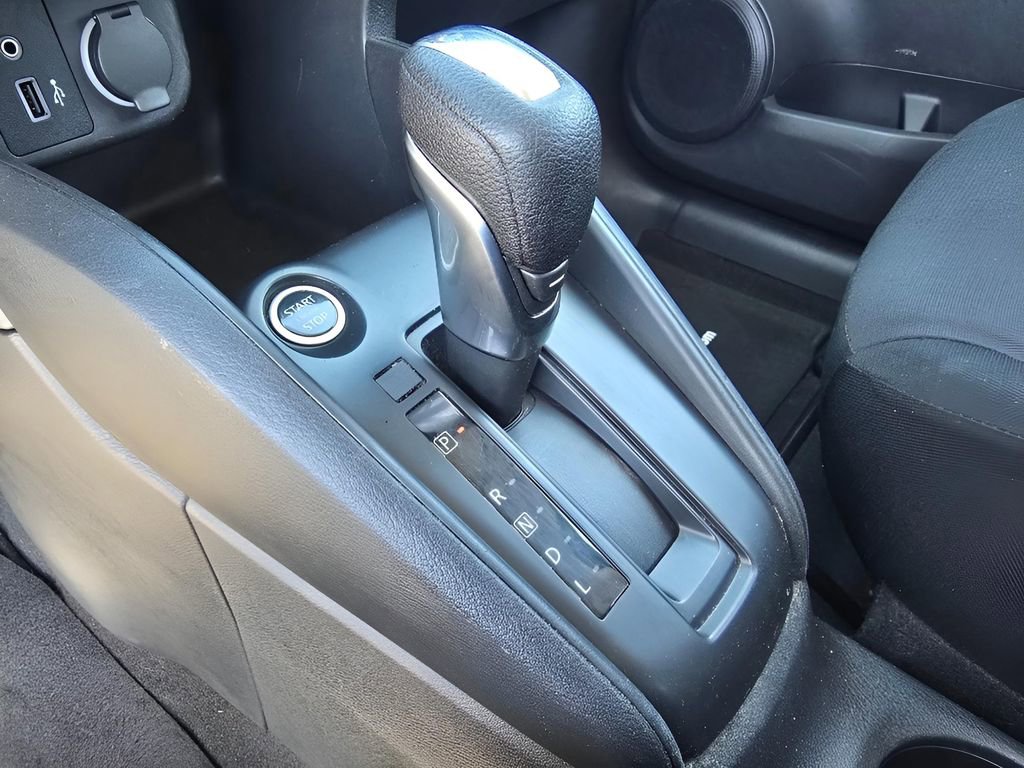 Used 2023 Nissan Kicks S image 10