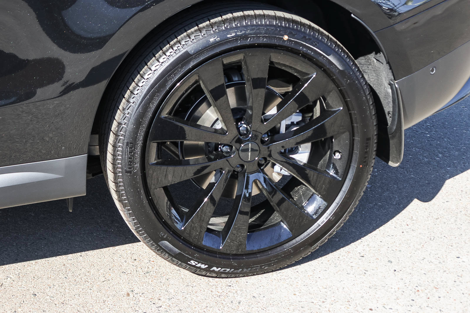 New 2026 Land Rover Range Rover Sport SE AWD/4WD image 10
