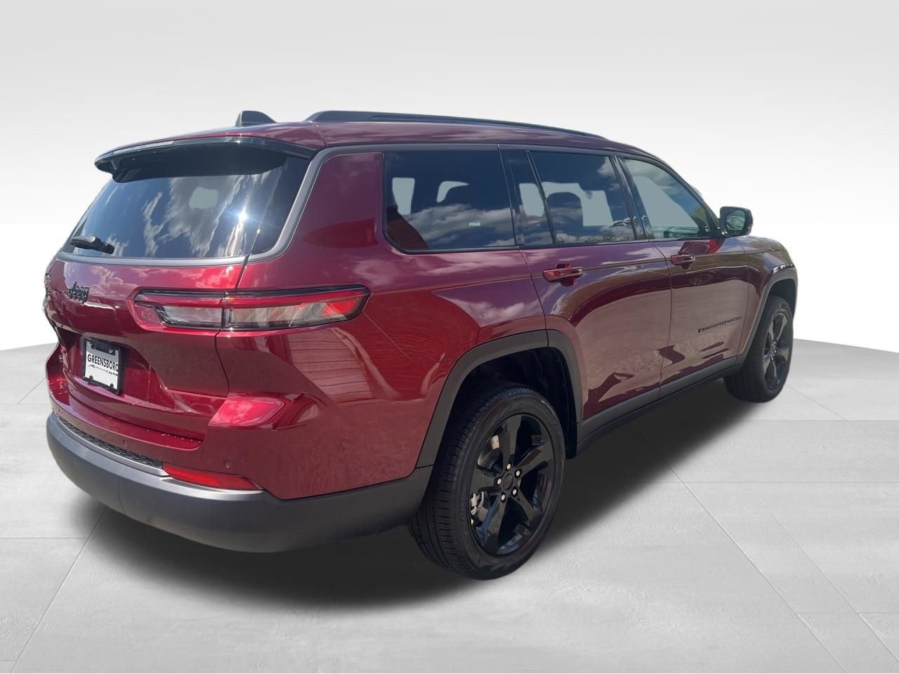New 2026 Jeep Grand Cherokee L Limited w/ Limited Altitude Package AWD/4WD image 5
