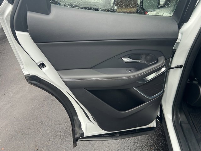 Used 2024 Jaguar E-PACE R-Dynamic SE image 21