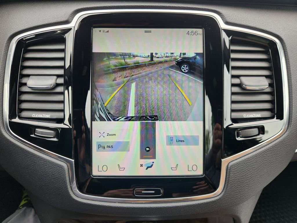 Used 2016 Volvo XC90 T6 Momentum w/ Momentum Plus Package image 16