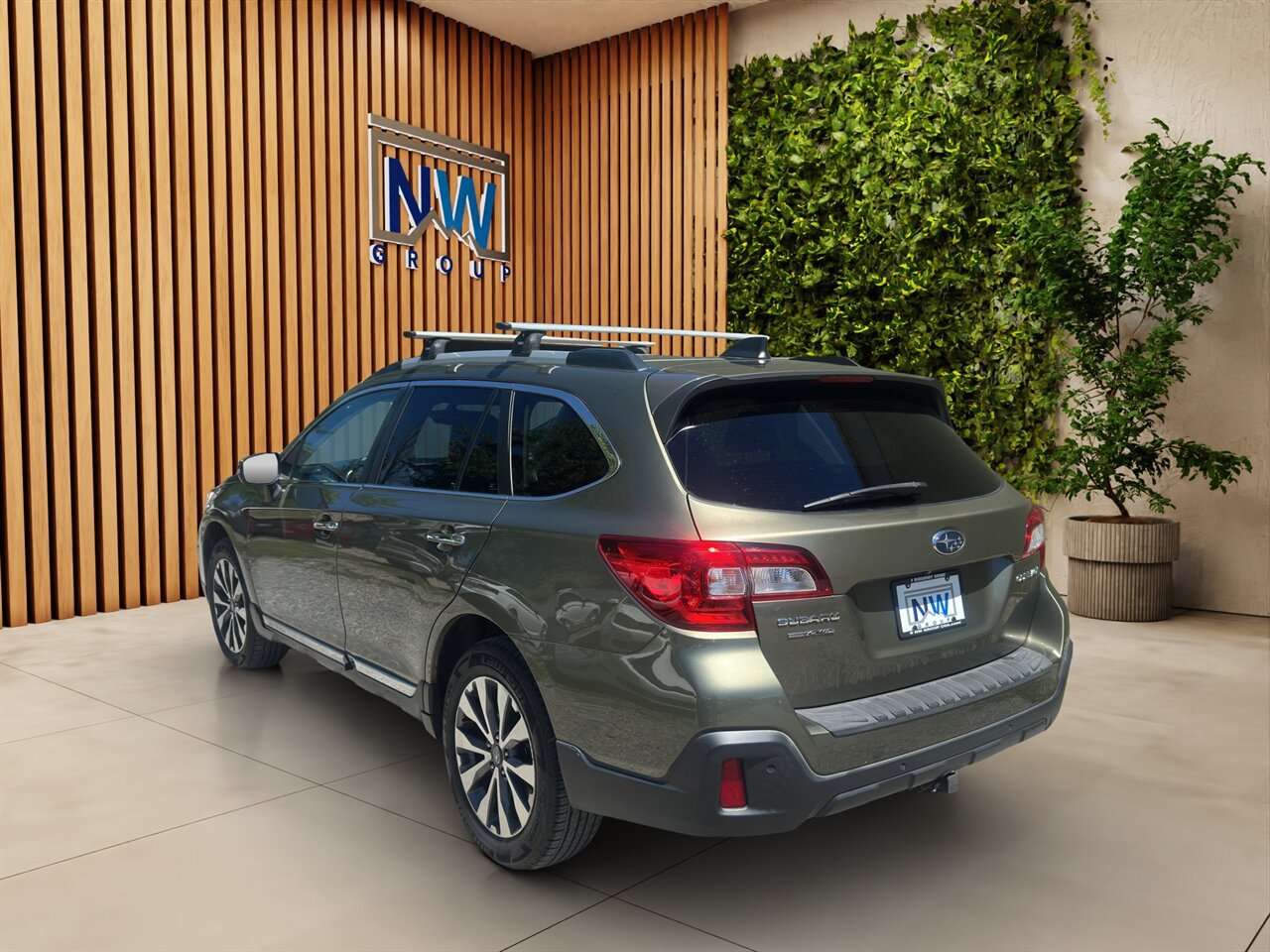 Used 2019 Subaru Outback 2.5i Touring w/ Popular Package #3A AWD/4WD image 56