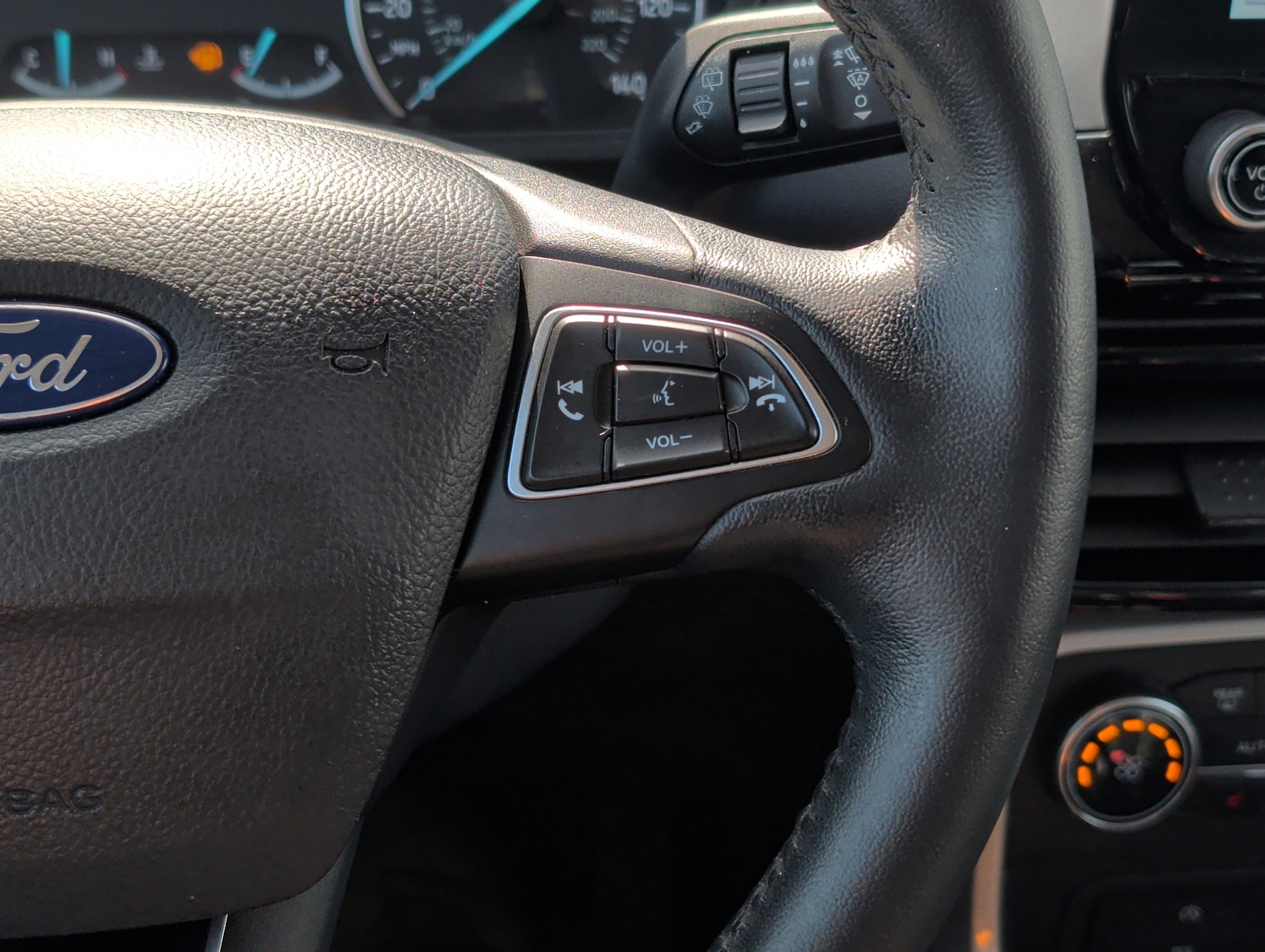 Used 2019 Ford EcoSport Titanium FWD image 27