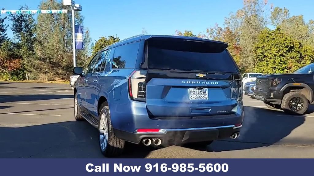 New 2026 Chevrolet Suburban Premier image 9