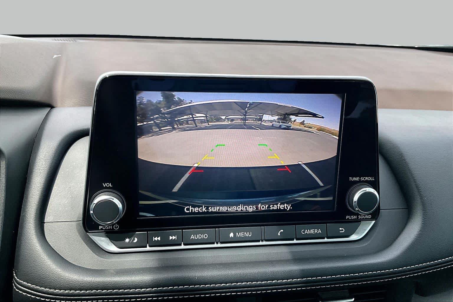 Used 2023 Nissan Rogue SV FWD image 27