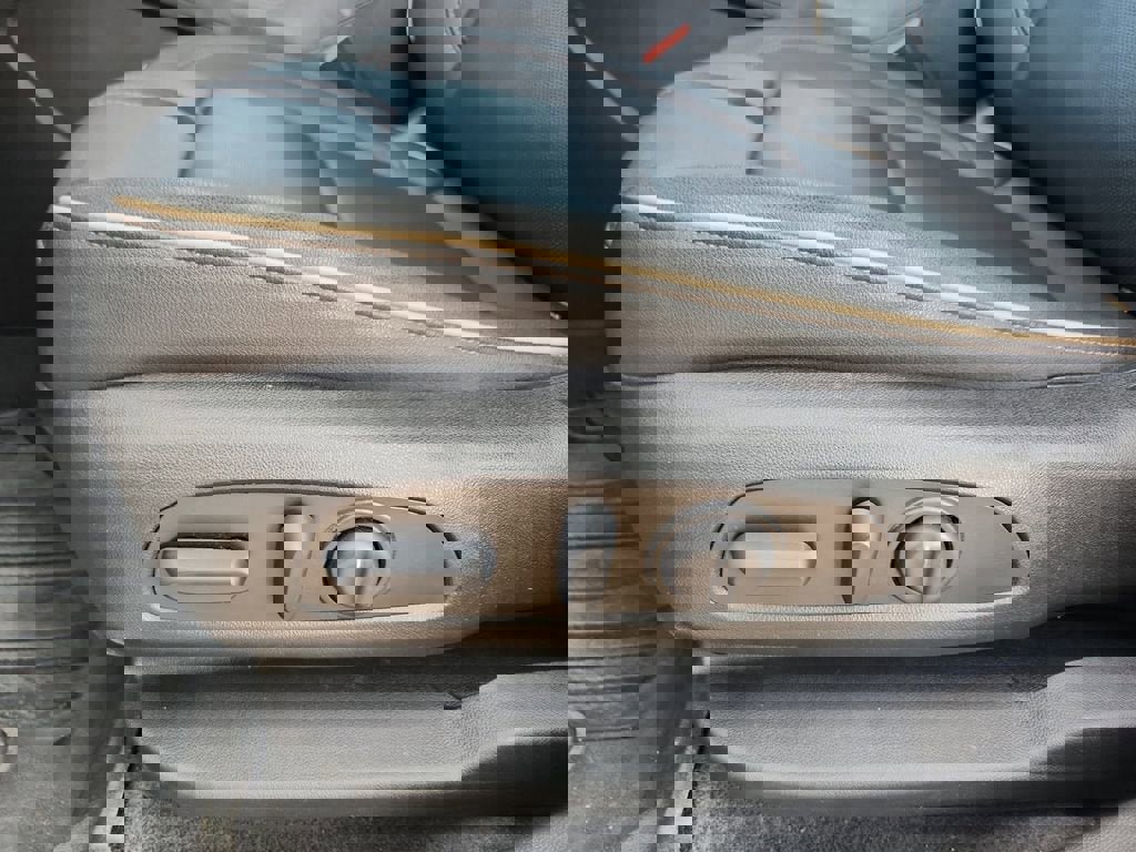 Used 2024 Chevrolet Blazer Premier w/ Driver Confidence II Package image 20