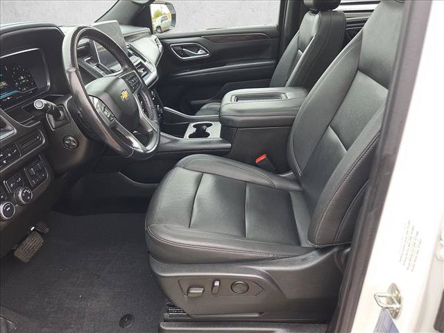 Used 2022 Chevrolet Suburban LT w/ LT Signature Package AWD/4WD image 17
