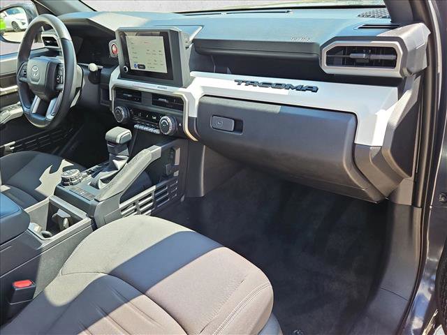 Used 2024 Toyota Tacoma TRD Off-Road image 19