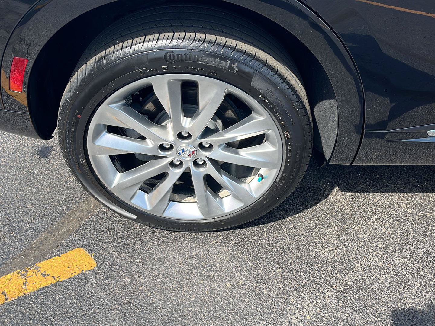 Used 2023 Buick Envision Avenir AWD/4WD image 34