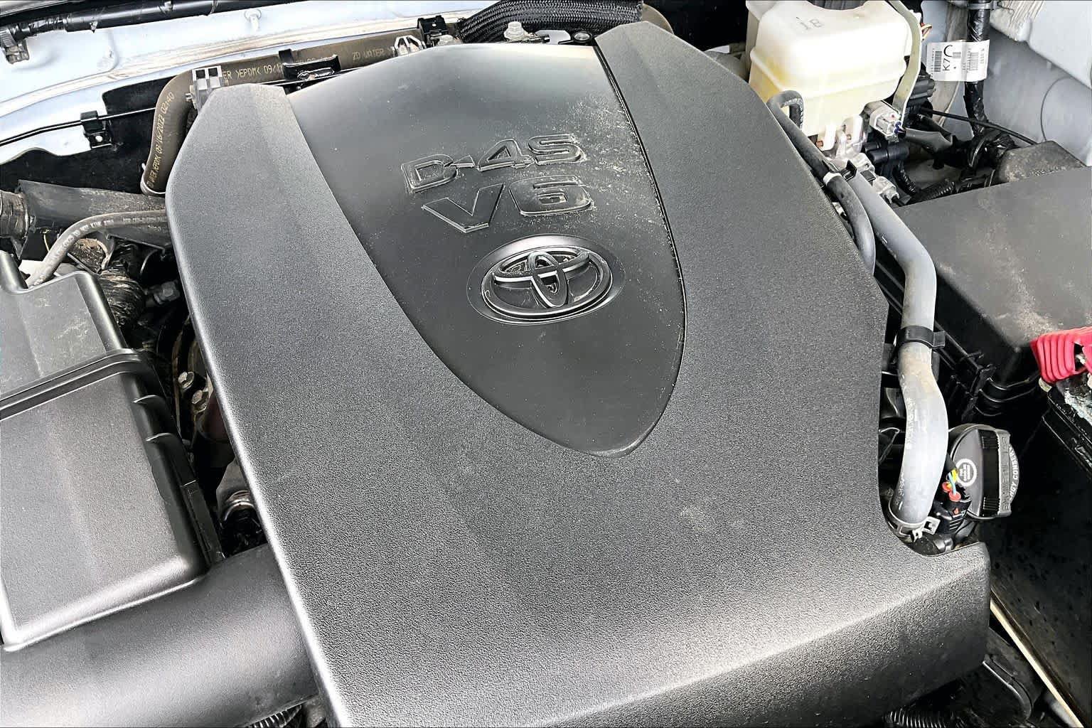 Used 2023 Toyota Tacoma TRD Off-Road AWD/4WD image 31