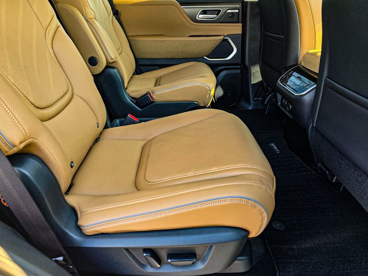 New 2026 INFINITI QX80 Luxe image 41