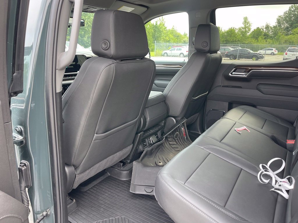 Used 2026 Chevrolet Silverado 1500 LT AWD/4WD image 15