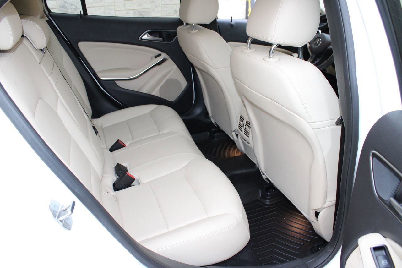 Used 2019 Mercedes-Benz GLA 250 image 18