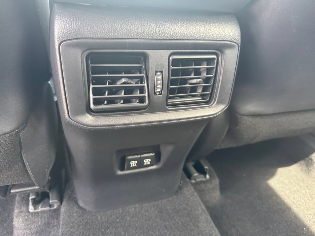 Used 2020 Toyota RAV4 XSE AWD/4WD image 20