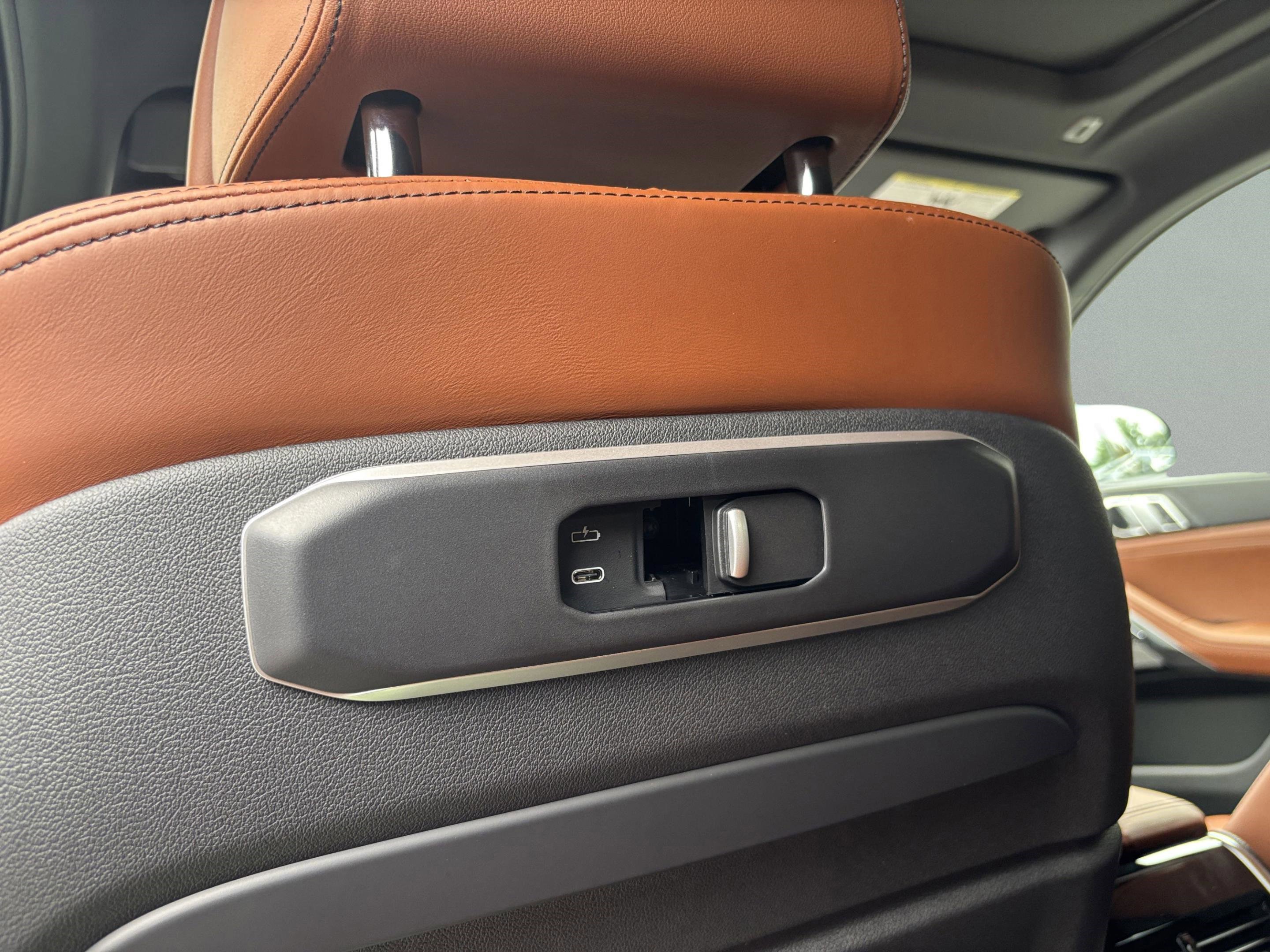 New 2026 BMW X6 M60i image 30