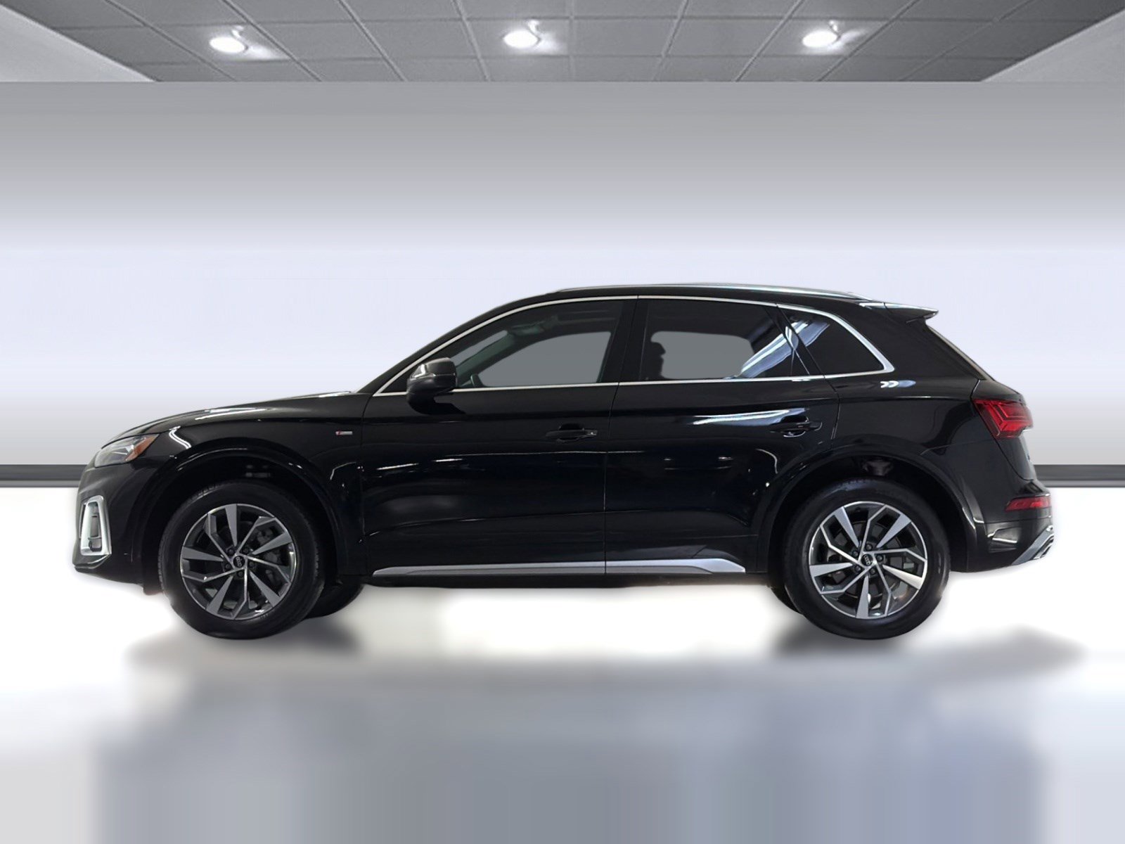 Used 2023 Audi Q5 2.0T Premium AWD/4WD image 2