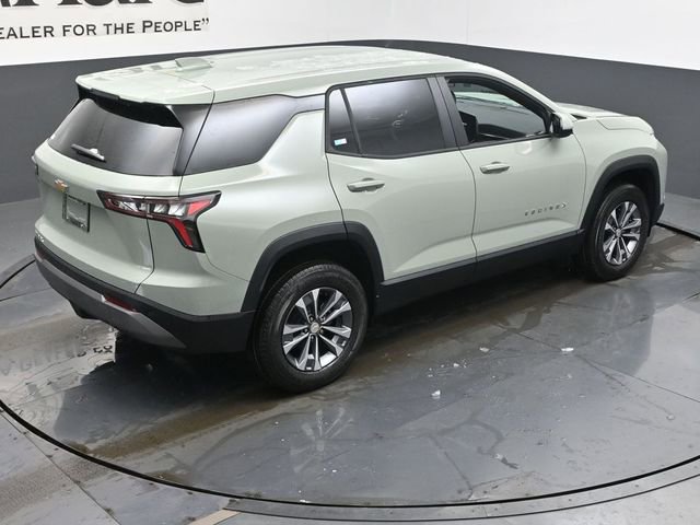 New 2026 Chevrolet Equinox LT w/ Convenience Package II image 18