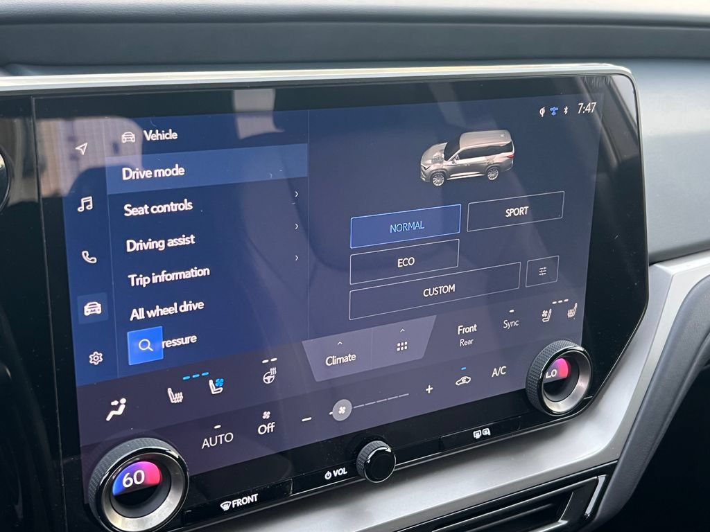 Used 2025 Lexus TX 350 AWD w/ Technology Package image 33