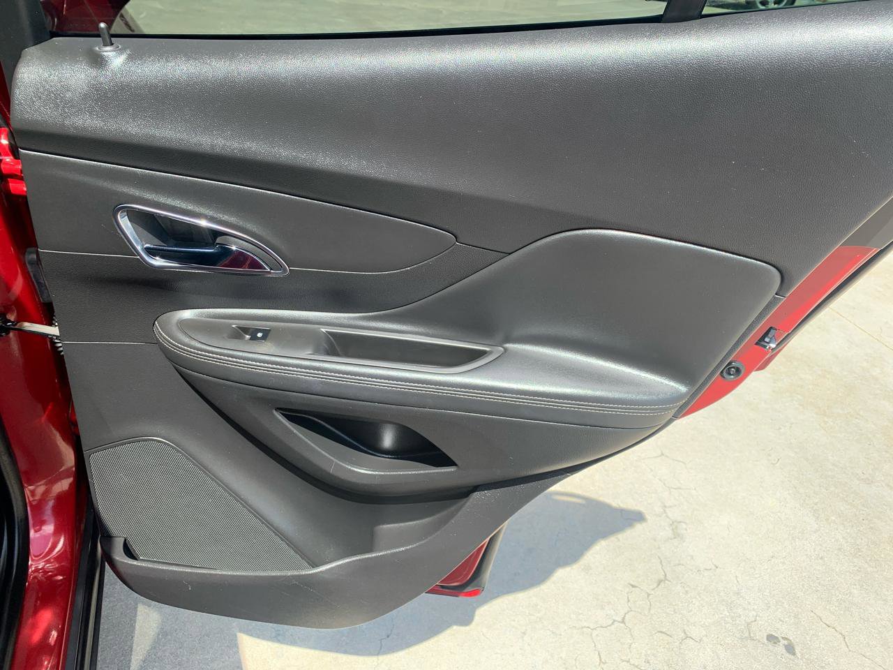 Used 2013 Buick Encore FWD image 15